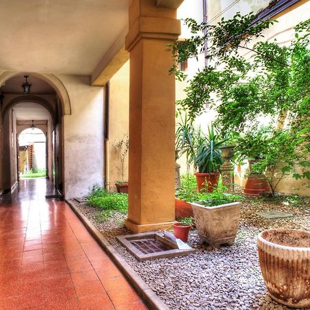 Bologna City Center Apartment By Wonderful Italy Eksteriør billede